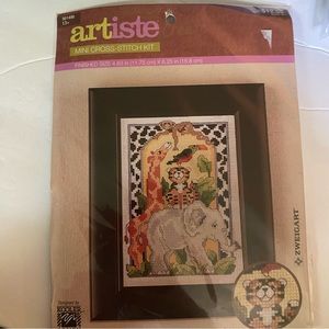 Artiste Mini Cross Stitch Kit Bless The Animals Legend